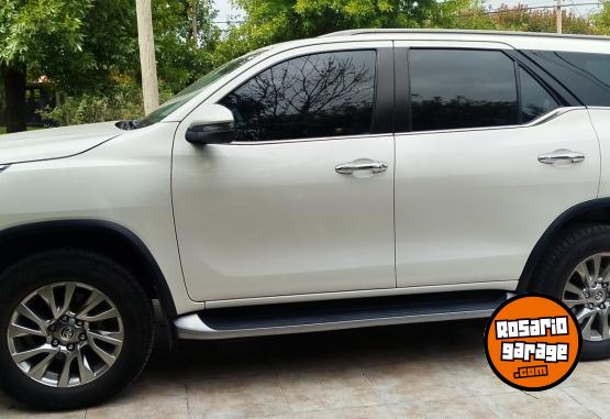 Camionetas - Toyota Sw4 Srx Automatica 2021 Diesel 52000Km - En Venta