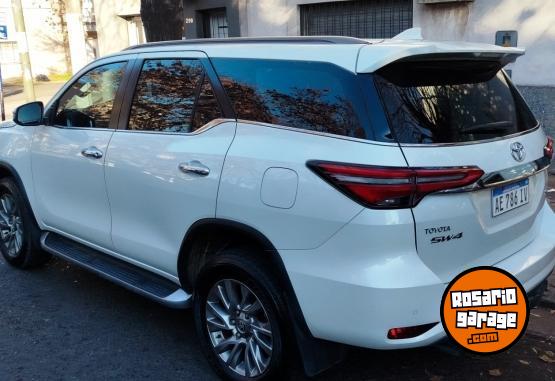 Camionetas - Toyota Sw4 Srx Automatica 2021 Diesel 53000Km - En Venta
