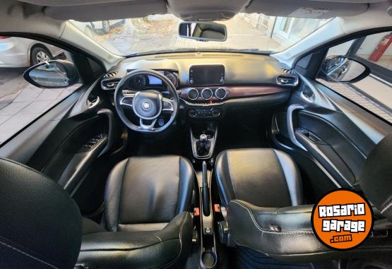 Autos - Ford Cronos precision 2022 Nafta 38000Km - En Venta