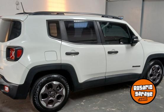 Camionetas - Jeep Renegade 2017 Nafta 119000Km - En Venta