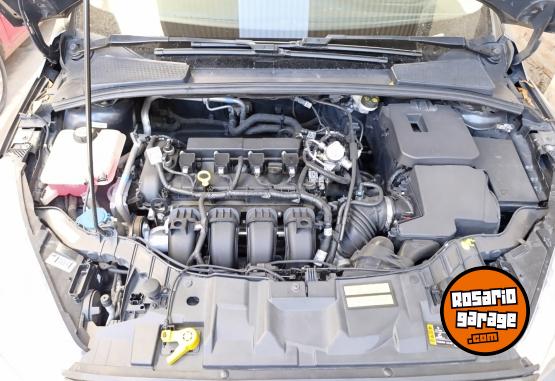 Autos - Ford Fucus SE PLUS 2016 Nafta 107300Km - En Venta