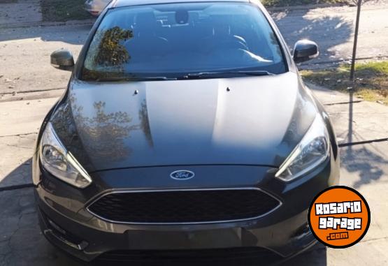 Autos - Ford Fucus SE PLUS 2016 Nafta 107900Km - En Venta