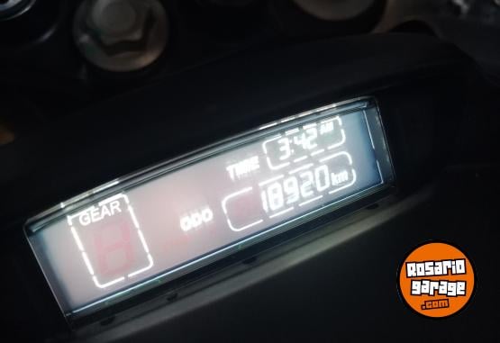 Motos - Bajaj Dominar 400 ug 2022 Nafta 19000Km - En Venta