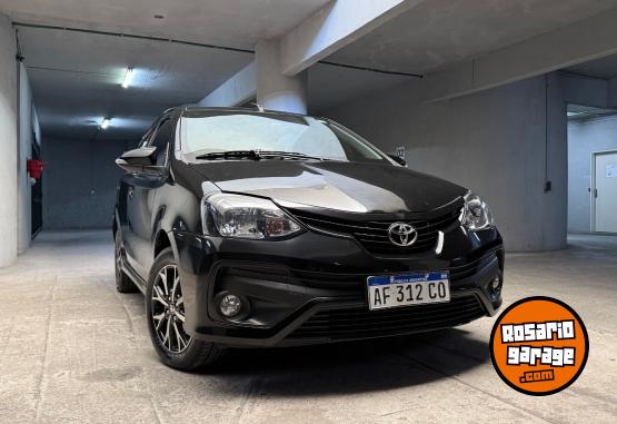 Autos - Toyota Etios XLS 2022 Nafta 24000Km - En Venta