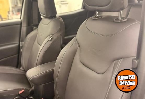 Camionetas - Chrysler JEEP RENEGADE AT6 1.3T 2026 Nafta 0Km - En Venta