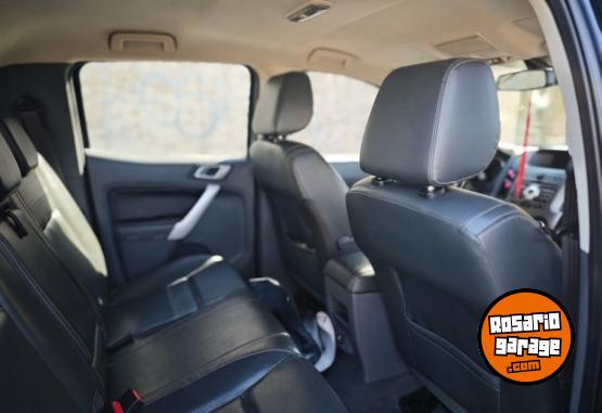 Camionetas - Ford Ranger Límited 3.2 4x4 2015 Diesel 161000Km - En Venta