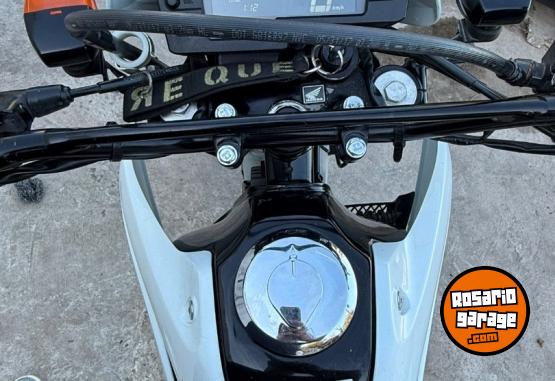 Motos - Honda Tornado 2018 Nafta 18000Km - En Venta