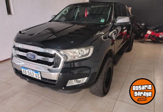 Camionetas - Ford Ranger xlt 2017 Diesel 200000Km - En Venta