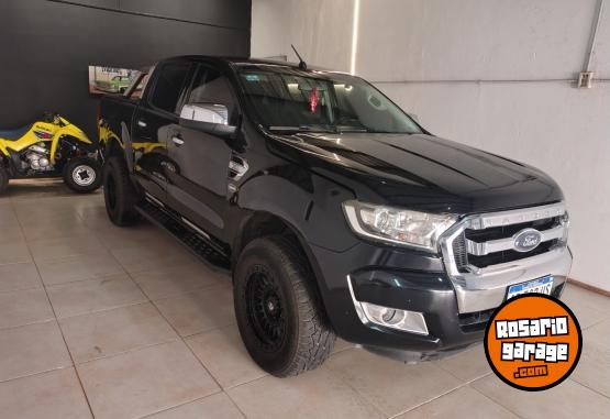Camionetas - Ford Ranger xlt 2017 Diesel 200000Km - En Venta