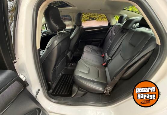Autos - Ford Mondeo titanium 2018 Nafta 108000Km - En Venta