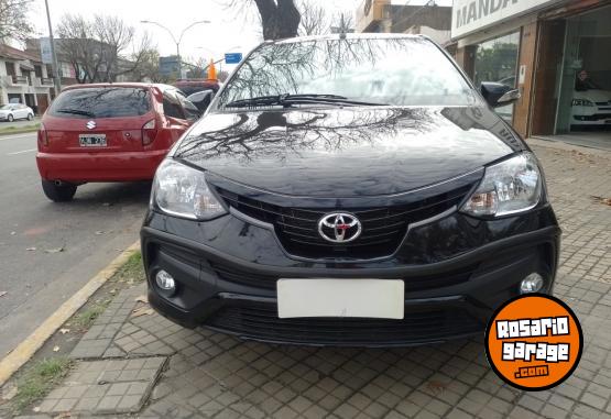 Autos - Toyota Etios 1.5 XLS 2022 Nafta 7800Km - En Venta