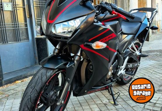 Motos - Honda CBR 300R 2018 Nafta 15300Km - En Venta