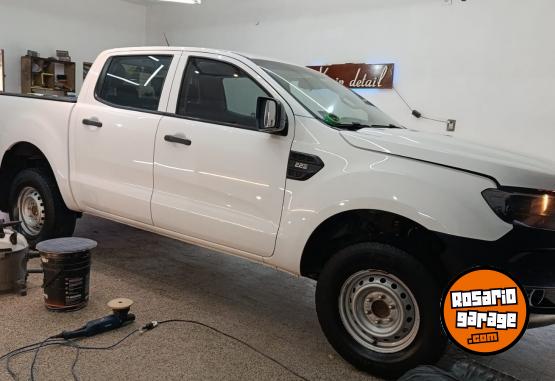Camionetas - Ford Ranger 2021 Diesel 220000Km - En Venta