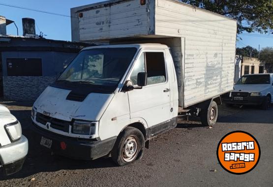 Utilitarios - Renault Rodeo 1992 Diesel 111111Km - En Venta