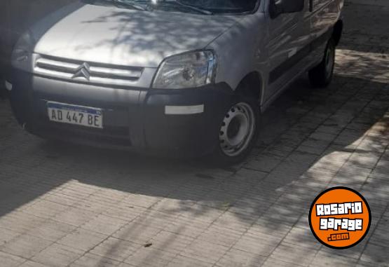 Utilitarios - Citroen Berlingo Business 1.6 2019 Nafta 163000Km - En Venta