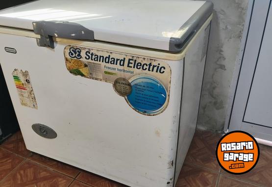 Hogar - Freezer Standard Electric 223L Dual � Anda Perfecto - En Venta