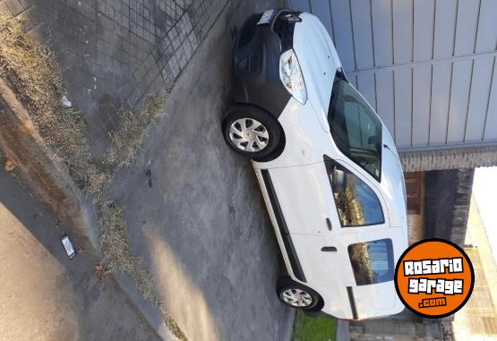 Utilitarios - Renault Kangoo 2023 Nafta 29000Km - En Venta