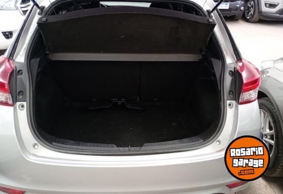 Autos - Toyota Yaris S MT6 2018 Nafta  - En Venta