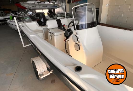 Embarcaciones - Aquamarine 530 consola central hidea 70 4t 2023 20 hs u$s8500 - En Venta