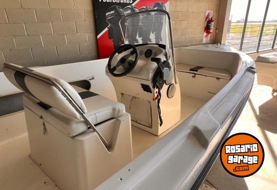Embarcaciones - Aquamarine 530 consola central hidea 70 4t 2023 20 hs u$s8500 - En Venta