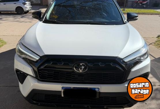 Autos - Toyota Corolla Cross GR 2023 Nafta 26500Km - En Venta