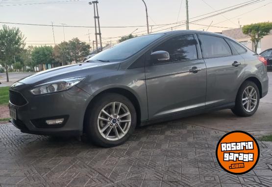 Autos - Ford Focus 1.6 2017 Nafta 230000Km - En Venta