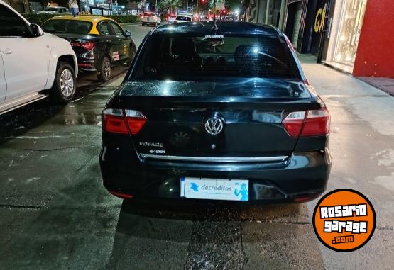 Autos - Volkswagen VOYAGE 2017 Nafta 120000Km - En Venta