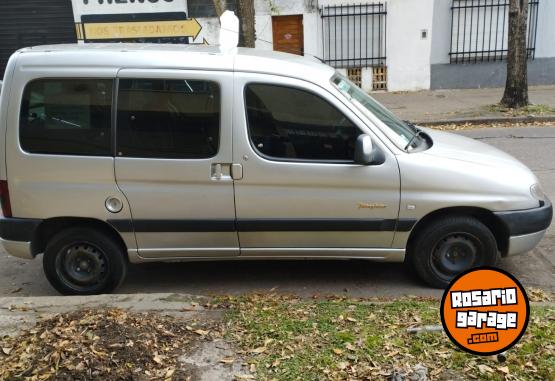 Utilitarios - Peugeot 2008 2008 Diesel 265000Km - En Venta