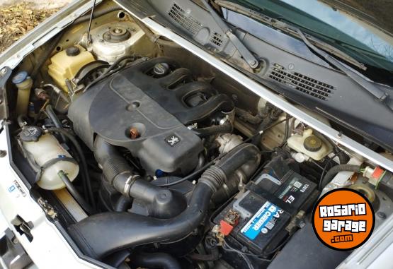 Utilitarios - Peugeot 2008 2008 Diesel 265000Km - En Venta