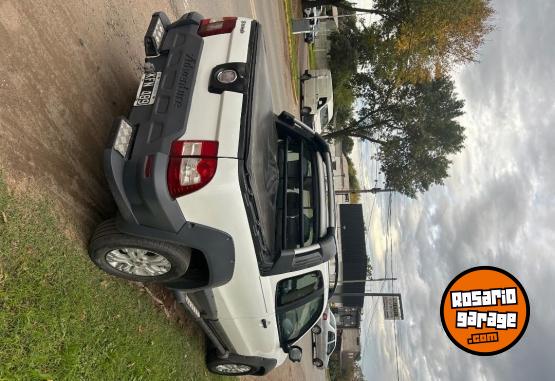 Camionetas - Fiat Strada Adventure 2012 Nafta - En Venta