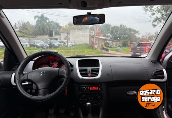 Autos - Peugeot 207 HDI 2011 Diesel  - En Venta