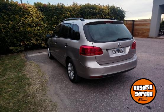 Autos - Volkswagen SURAN 2013 Nafta 170000Km - En Venta