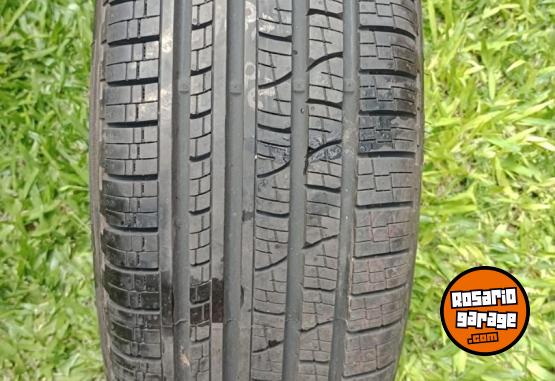 Accesorios para Autos - LLANTA Y CUBIERTA JEEP RENEGADE SIN RODAR - En Venta