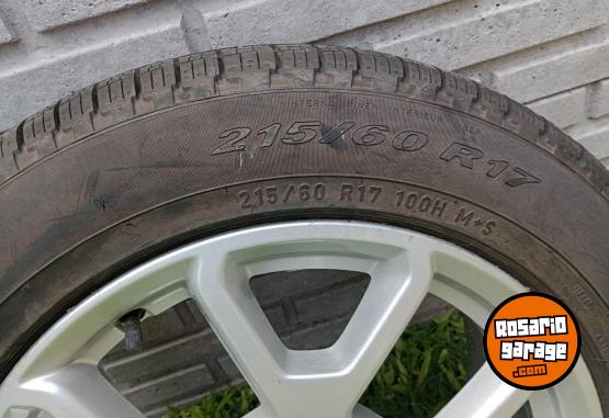 Accesorios para Autos - LLANTA Y CUBIERTA JEEP RENEGADE SIN RODAR - En Venta