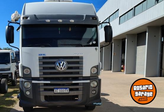 Camiones y Grúas - Camion Constellation 19.360 6x2 - En Venta