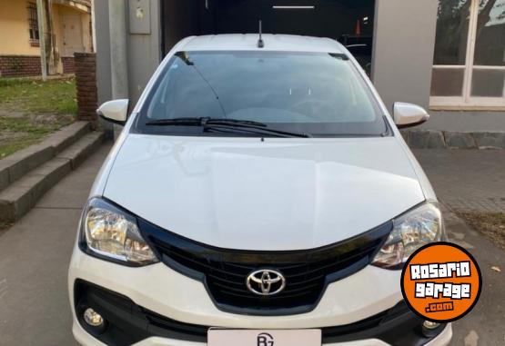 Autos - Toyota Etios Xls 1.5 2021 Nafta 60000Km - En Venta