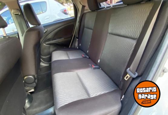 Autos - Toyota Etios Xls 1.5 2021 Nafta 60000Km - En Venta