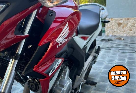 Motos - Honda twister 250 2018 Nafta 14000Km - En Venta