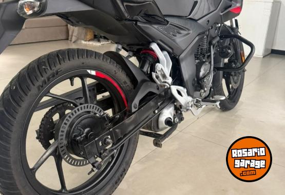 Motos - Bajaj ROUSER P150 2025 Nafta 10000Km - En Venta
