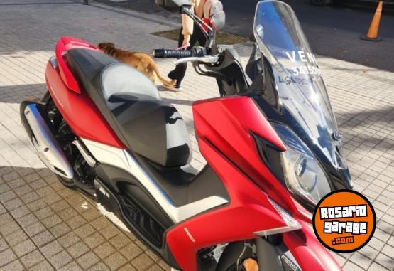 Motos - Kymco Downtown 2022 Nafta 6500Km - En Venta