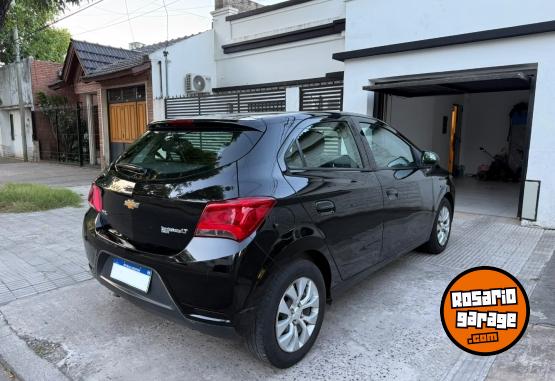 Autos - Chevrolet Onix LT 2018 Nafta 111000Km - En Venta