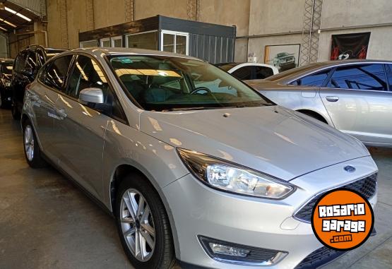 Autos - Ford Focus 2016 Nafta 122000Km - En Venta