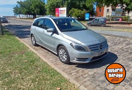 Autos - Mercedes Benz B200 MT 2014 Nafta 110000Km - En Venta