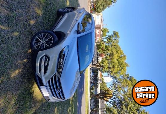 Autos - Hyundai 4x2 2016 Nafta 106000Km - En Venta