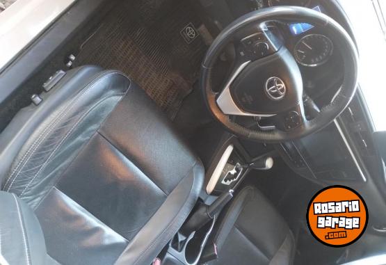 Autos - Toyota COROLLA SEG 1.8 CVT 2018 Nafta 105000Km - En Venta