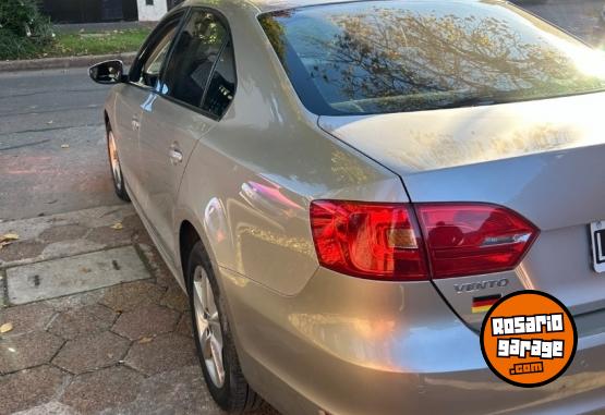 Autos - Volkswagen Vento 2.5 automático 2012 Nafta 163000Km - En Venta