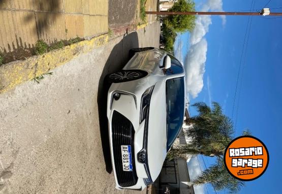 Autos - Toyota Corolla seg 2023 Nafta 20000Km - En Venta