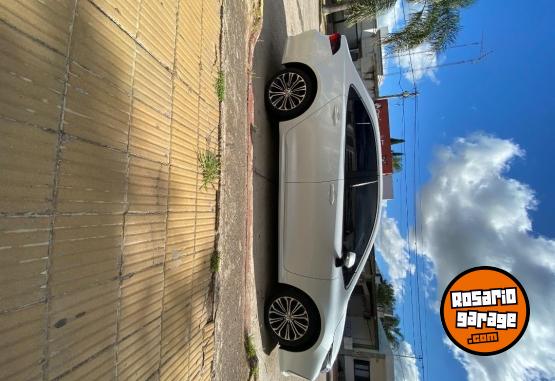 Autos - Toyota Corolla seg 2023 Nafta 20000Km - En Venta