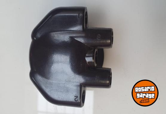 Accesorios para Autos - ¡Oportunidad en Subasta! Repuestos autos clásicos, baterías antiguas y radiadores. - En Venta