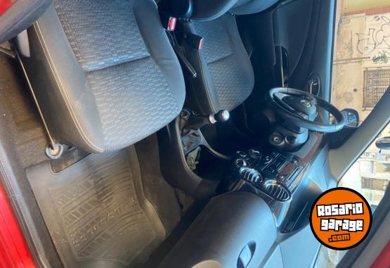 Autos - Toyota Etios Cross 2014 Nafta 138400Km - En Venta